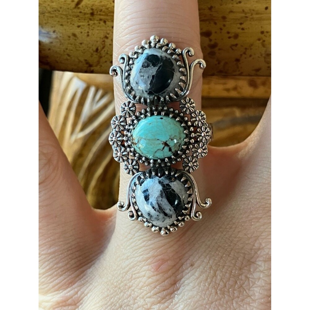 White Buffalo Turquoise Nevada Turquoise Sterling Silver Heart Ring Size 7